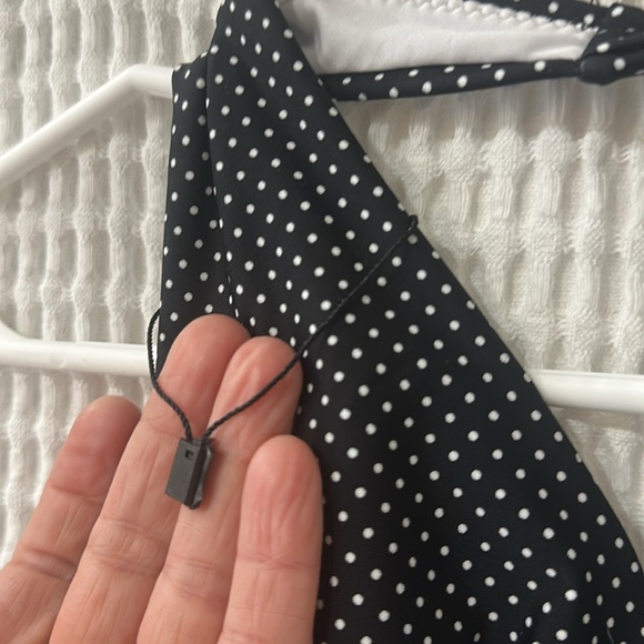 2/$15 NWOT Hilor Black and White Polka Dot Tankini Top - Size 10 - Picture 10 of 10